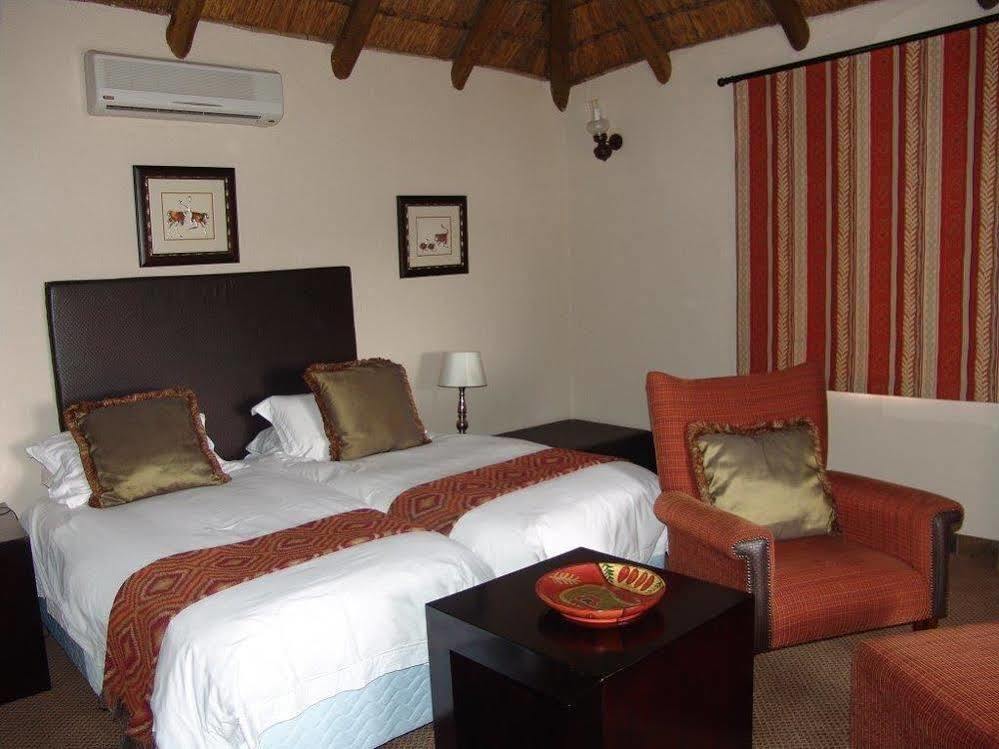 Bona Bona Game Lodge Wolmaranstad Esterno foto